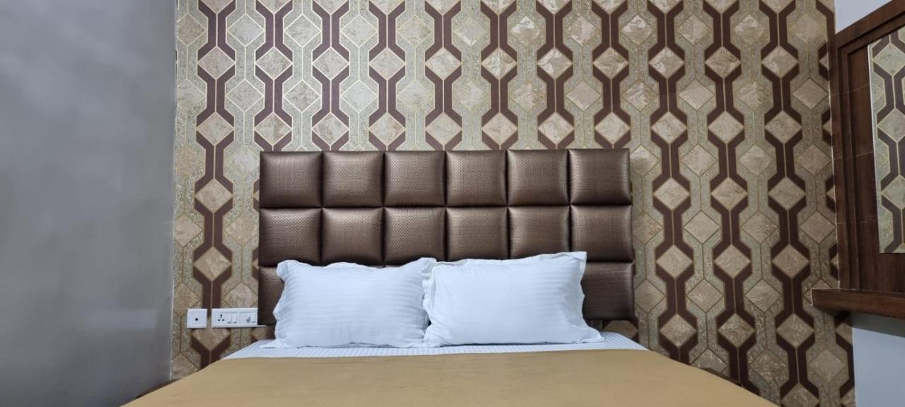 The Appolo Regency Apartman Csennai Kültér fotó
